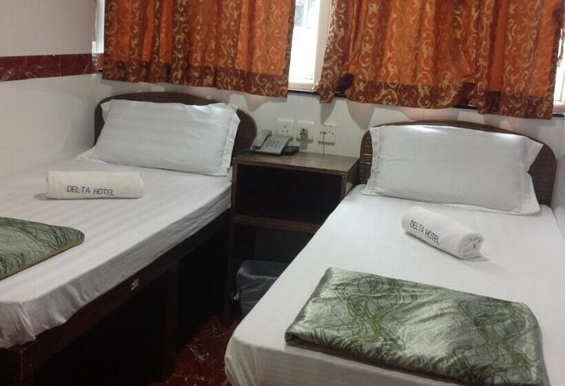 اتاق لوکس خانوادگی, David Lounge