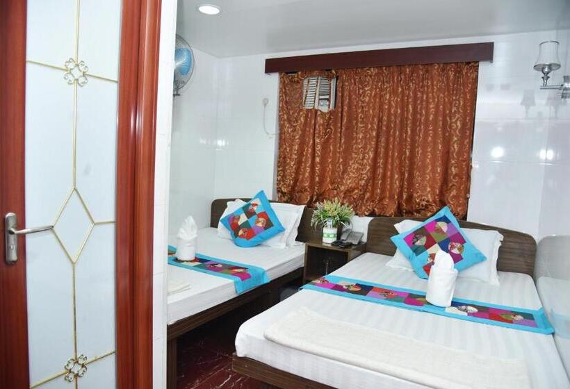 اتاق لوکس خانوادگی, David Lounge