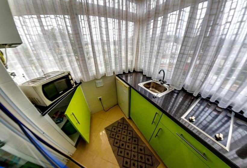 استودیوی استاندارد, Apartamentos 7 Saias   Centro