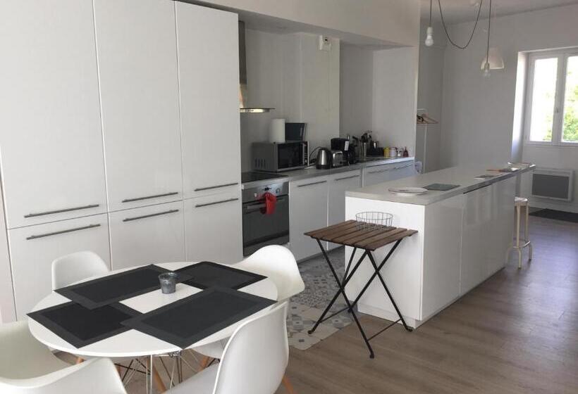 آپارتمان 1 خوابه با چشم‌انداز دریا, Appartement Design I   Port Du Rosmeur   Douarnenez