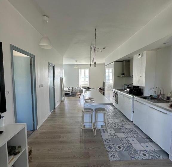 آپارتمان 1 خوابه با چشم‌انداز دریا, Appartement Design I   Port Du Rosmeur   Douarnenez