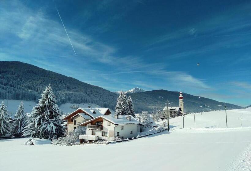 آپارتمان 1 خوابه, Appartments Helvetia