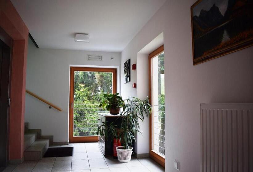 آپارتمان 1 خوابه, Appartments Helvetia