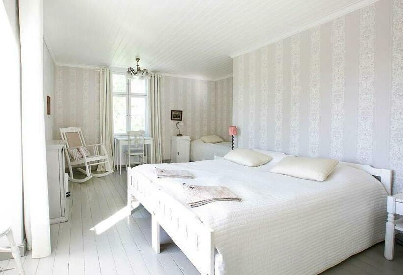 اتاق خانوادگی با سرویس بهداشتی مشترک, Tammiston Bed&breakfast