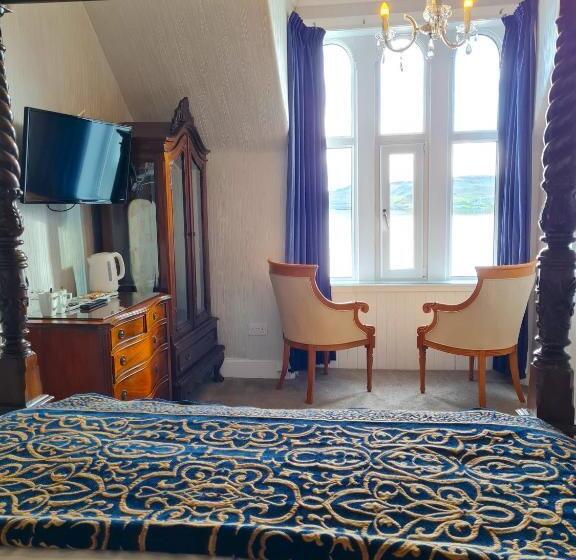 اتاق استاندارد با چشم‌انداز دریا, Corriemar House