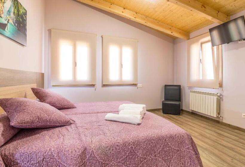 اتاق استاندارد, Pensión Pereiro