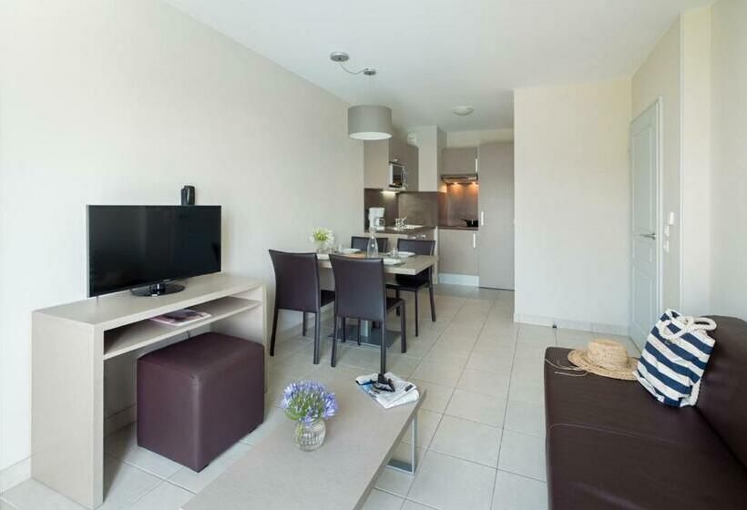 1 Bedroom Apartment City View, Residence Thalasso Concarneau