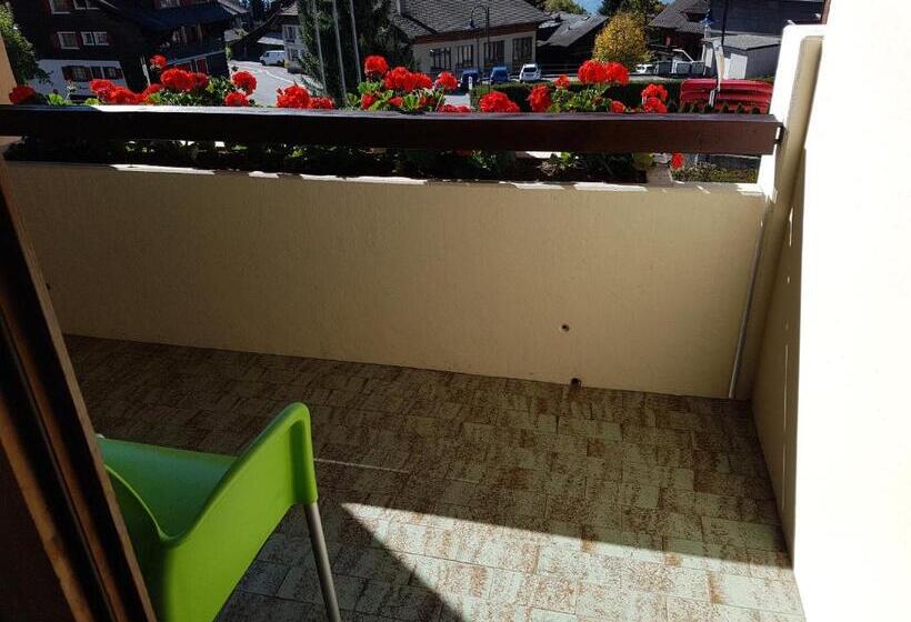 דירה בת חדר שינה 1 עם מרפסת, Résidence Panorama A201