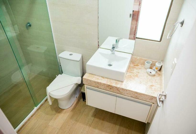 آپارتمان 1 خوابه با چشم‌انداز دریا, Waterfront Residence