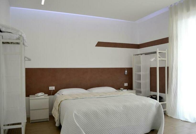 اتاق استاندارد, B&b Dimora Silvestri