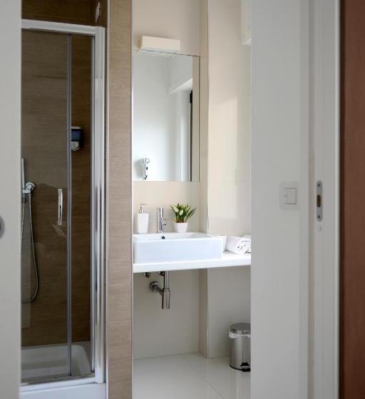 اتاق استاندارد, B&b Dimora Silvestri