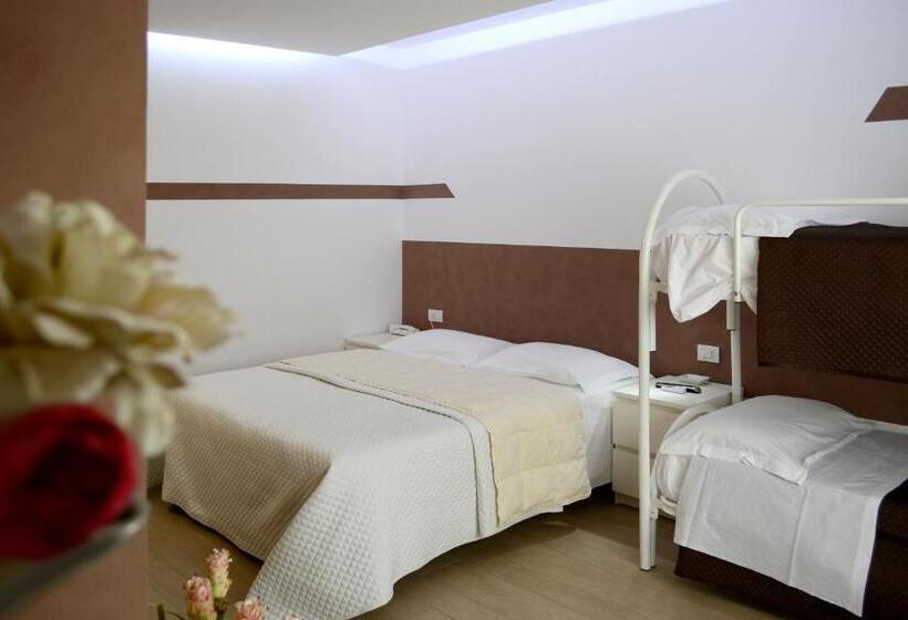 اتاق استاندارد چهار تخته, B&b Dimora Silvestri