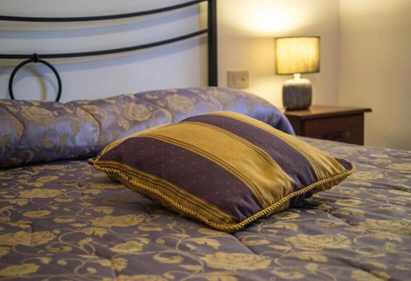 اتاق استاندارد با بالکن, Villa Marysa Apartments Seaview