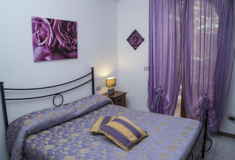اتاق استاندارد با بالکن, Villa Marysa Apartments Seaview