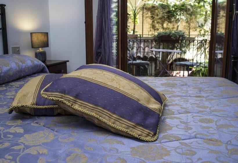 اتاق استاندارد با بالکن, Villa Marysa Apartments Seaview