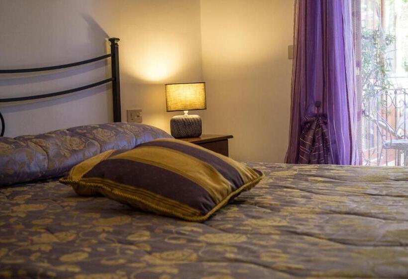 اتاق استاندارد با بالکن, Villa Marysa Apartments Seaview