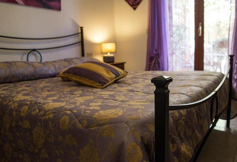 اتاق استاندارد با بالکن, Villa Marysa Apartments Seaview