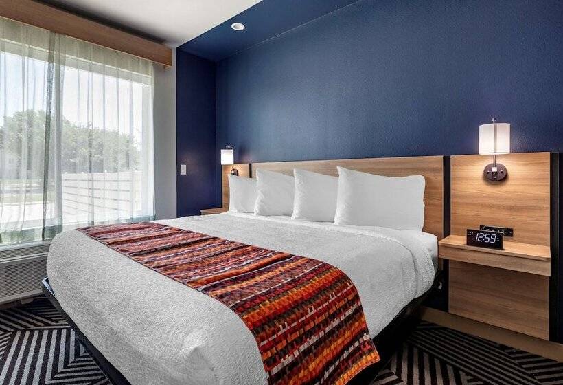 سوئیت برای معلولان, Best Western Plus Amarillo East