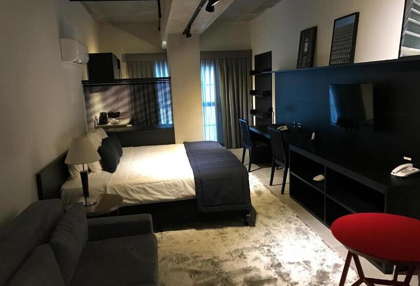 استودیوی استاندارد, Granja Brasil Resort