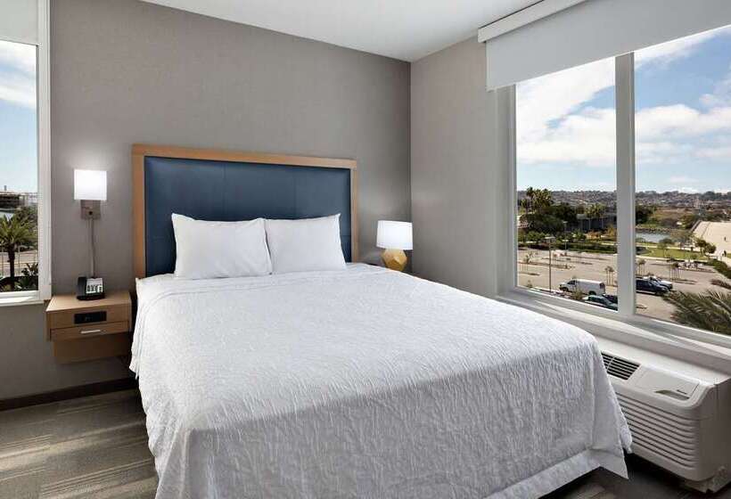 سوئیت با تخت بزرگ, Homewood Suites By Hilton Destin