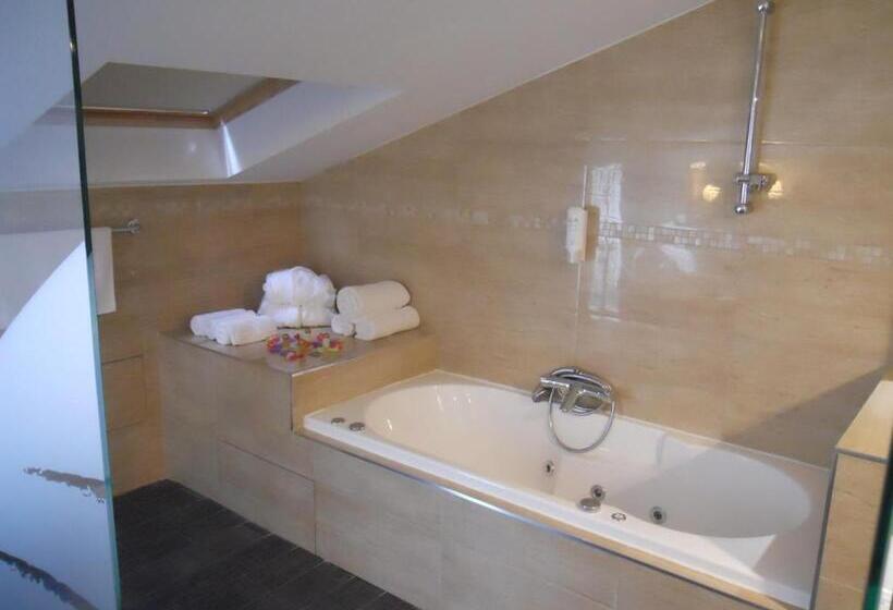 سوییت لوکس, Apparthotel Belle Vue