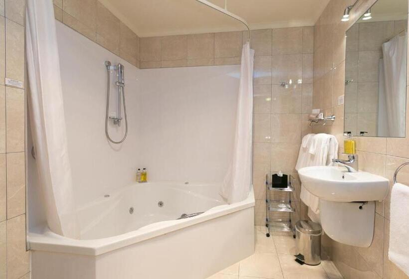 سوییت, Bks Premier Motel Palmerston North