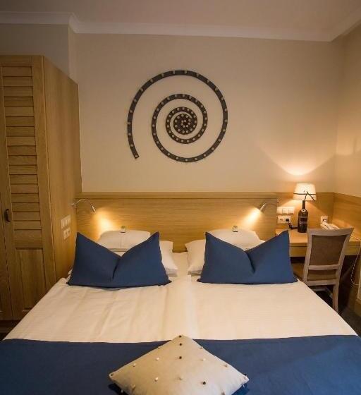 اتاق سوپریور, Crocus Gere Bor Hotel Resort & Wine Spa