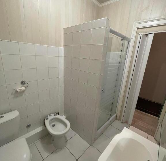 اتاق استاندارد سه نفره, Authentic By Balladins, Hôtel Le Carré D Aix