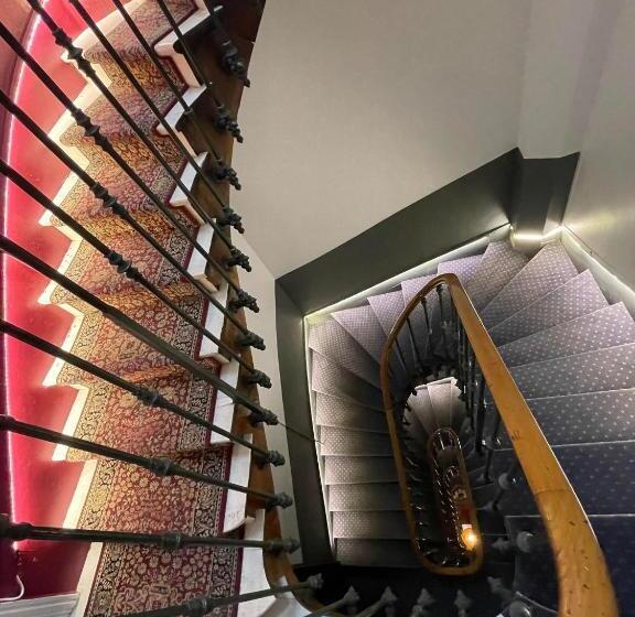 اتاق استاندارد یک تخته با سرویس بهداشتی مشترک, Authentic By Balladins, Hôtel Le Carré D Aix