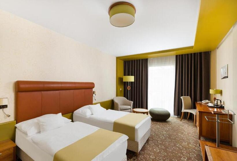 اتاق سوپریور, Corso Hotel Pécs