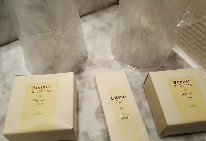 سوییت, De Loire Et Restaurant Les Bateliers