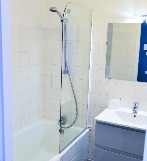 اتاق استاندارد, L Europe   Cholet Gare
