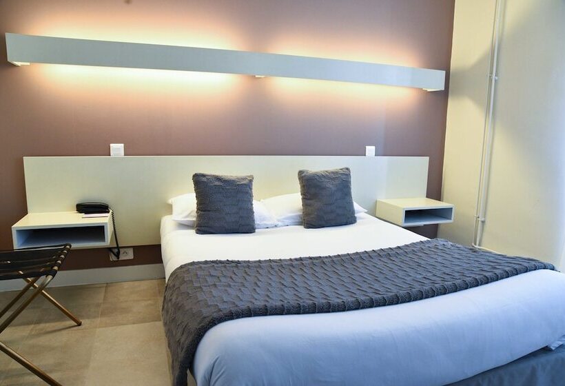 Standard Room, L Europe   Cholet Gare