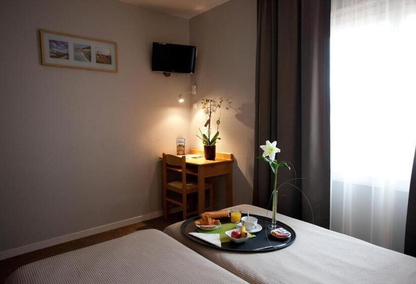 اتاق استاندارد, Logis Hôtel Le Relais