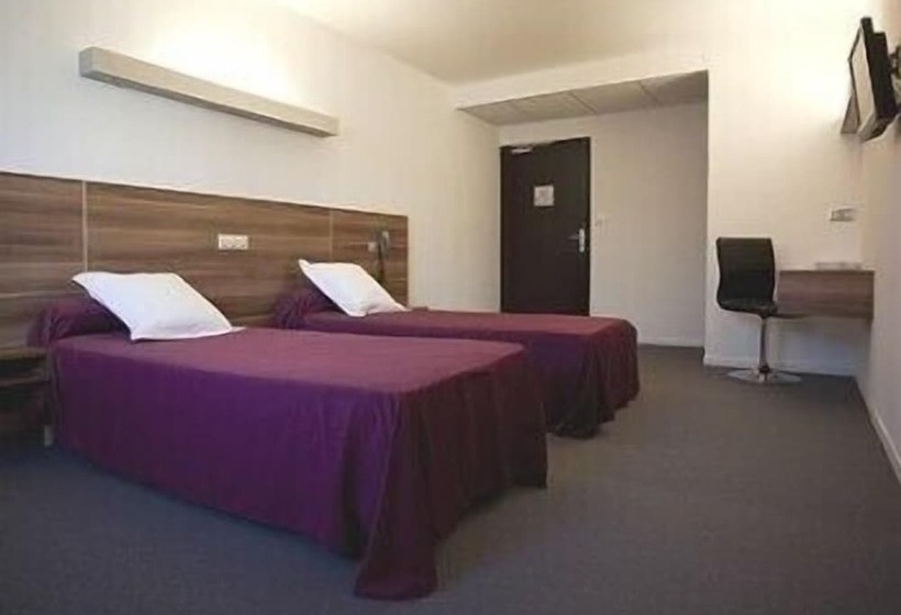 اتاق استاندارد, Logis Hôtel Restaurant L Europe