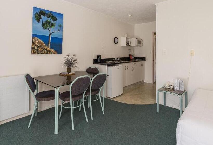 آپارتمان 1 خوابه, Palm Court Motor Inn