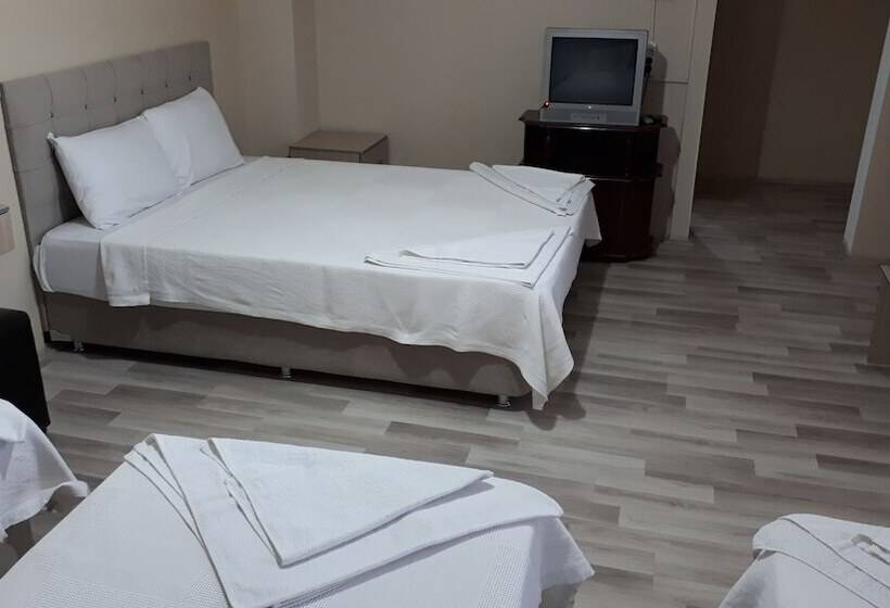 Chambre Quadruple Standard, Pamukkale