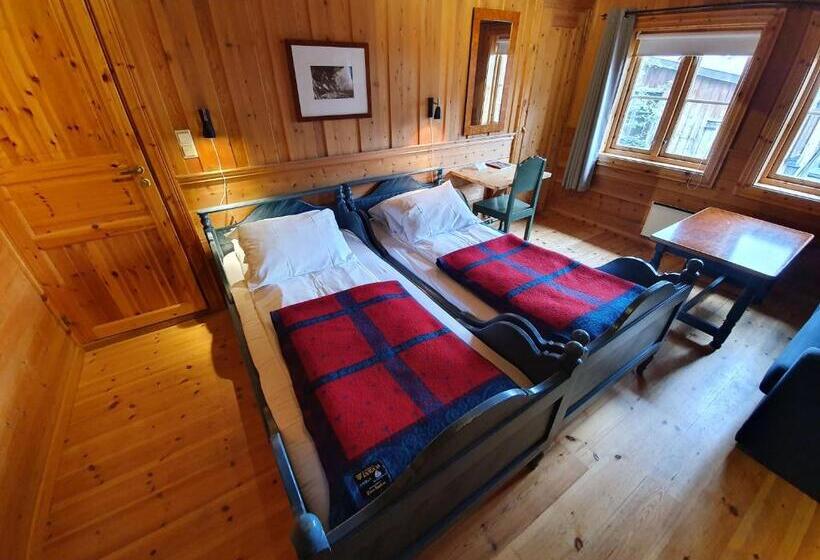 Номер Стандарт, Vertshuset Røros