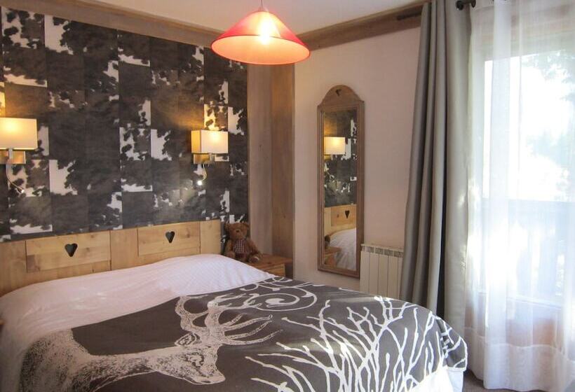اتاق استاندارد چهار تخته, Logis Hotel Gai Soleil