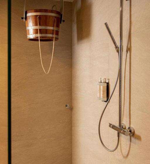 سوئیت با تخت بزرگ, Van Der Valk Hotel Beveren