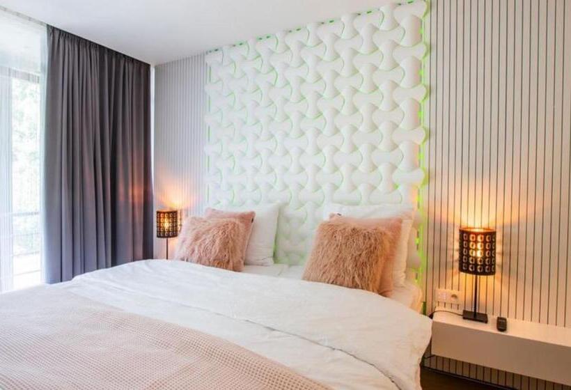 سوییت جونیور, Van Der Valk Hotel Beveren