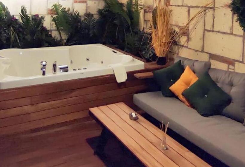 سوییت, Tnr Otel & Spa