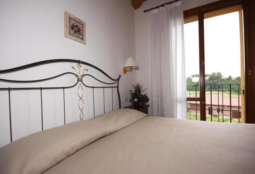 اتاق استاندارد, Agriturismo Gaggioli Borgo Delle Vigne