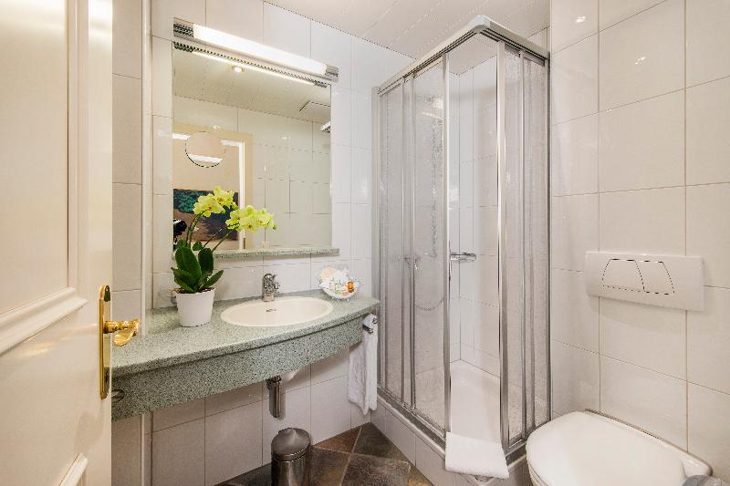 اتاق استاندارد یک نفره, Cresta Palace Celerina