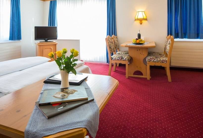 4 Bett Standardzimmer, Grindelwalderhof