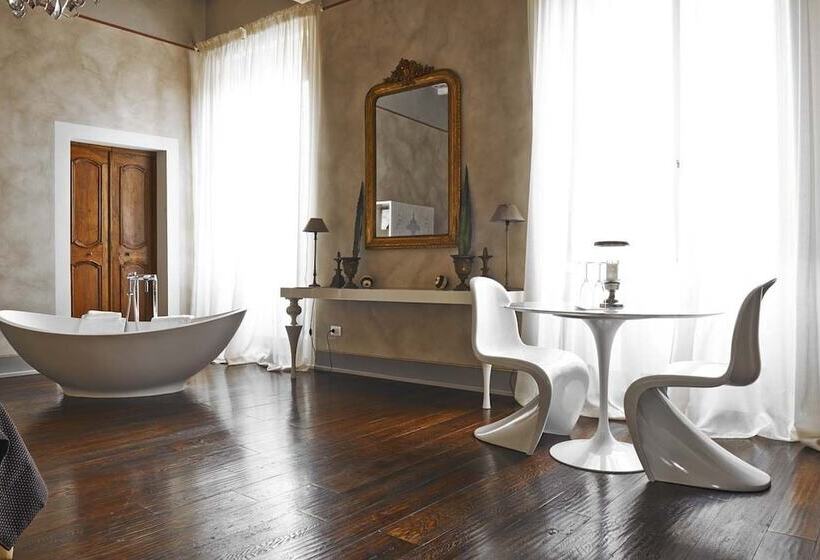سوییت جونیور, Palazzo Bontadosi Hotel & Spa