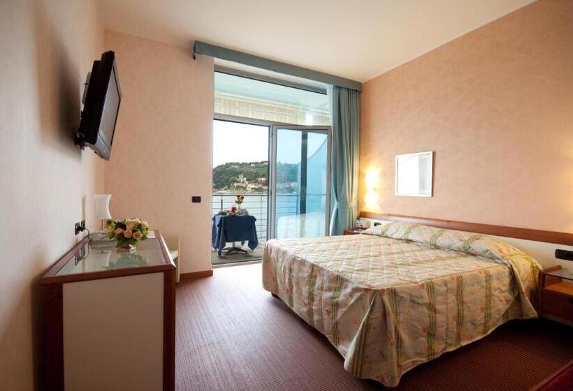 Chambre Standard Vue Mer, San Terenzo