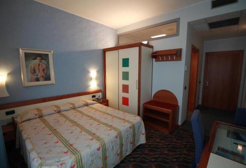 Chambre Standard, San Terenzo