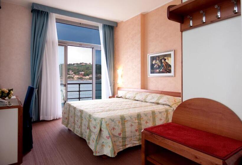 Chambre Standard Vue Mer, San Terenzo