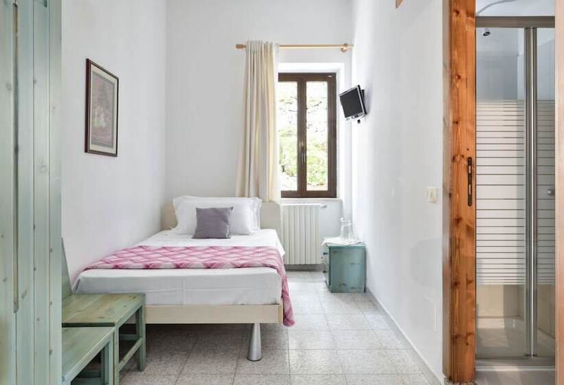 Standard Single Room, S'enis Monte Maccione